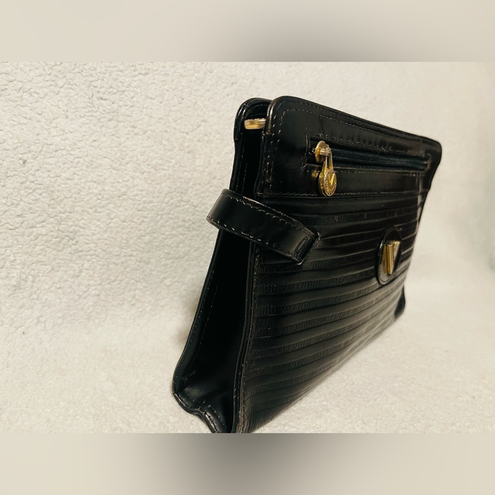 Mario Valentino Black Clutch/ Wristlet w/ Dust bag - Picture 13 of 16